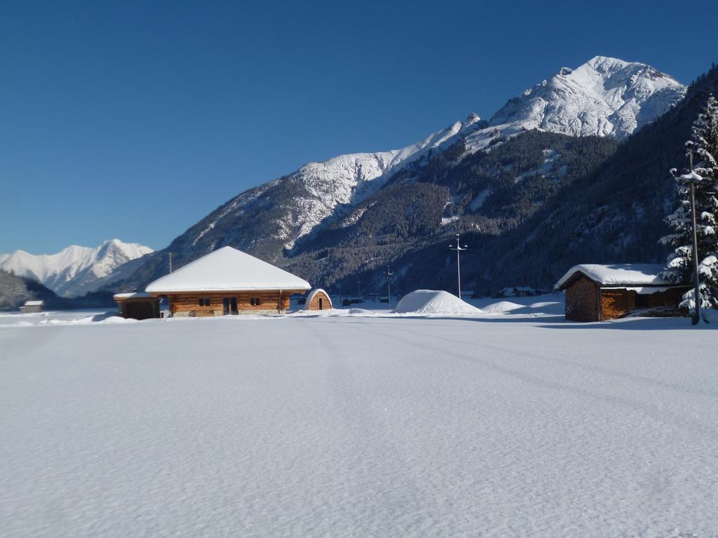 Adlernest Lechtal Villa Бах Екстериор снимка